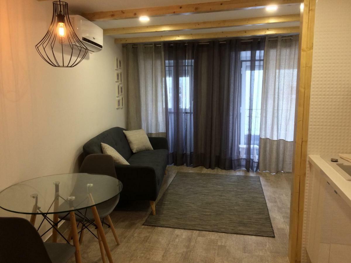 Al-hamma Suites *